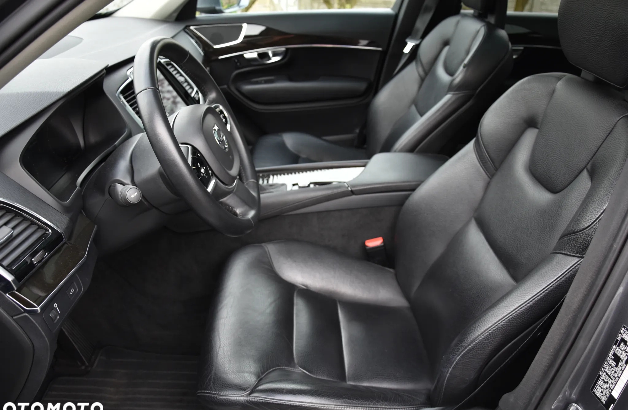 Volvo XC 90 cena 139900 przebieg: 60000, rok produkcji 2018 z Działoszyn małe 466